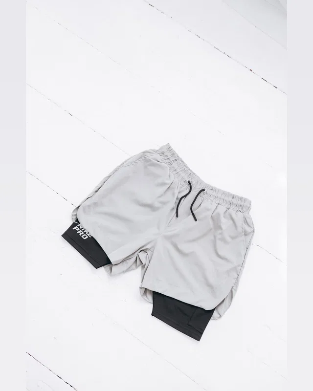 Nike Шорти Nike сірі — головне фото товару