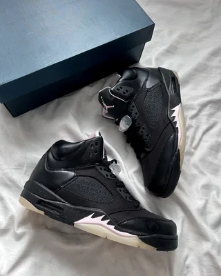 Nike Paris Saint-Germain x Air Jordan 5 Retro 'Off Noir' — головне фото товару