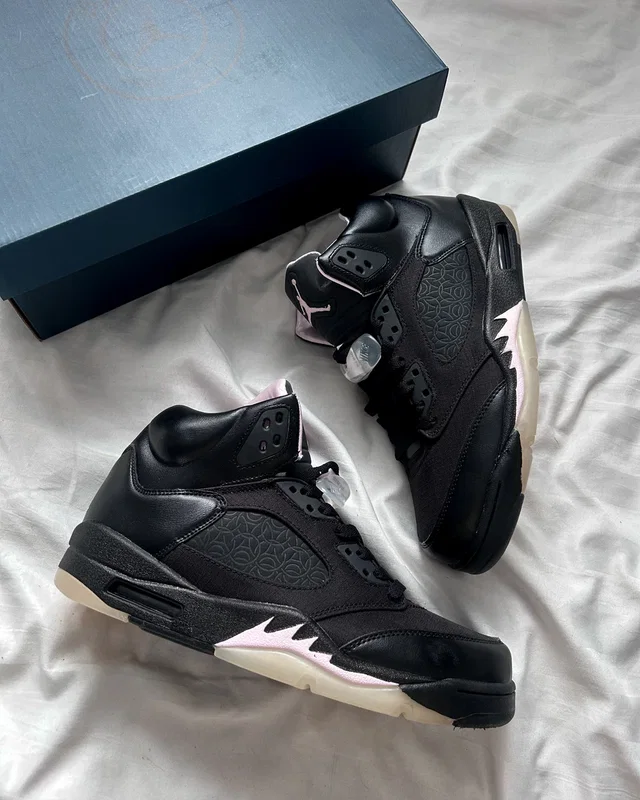 Nike Paris Saint-Germain x Air Jordan 5 Retro 'Off Noir' — головне фото товару
