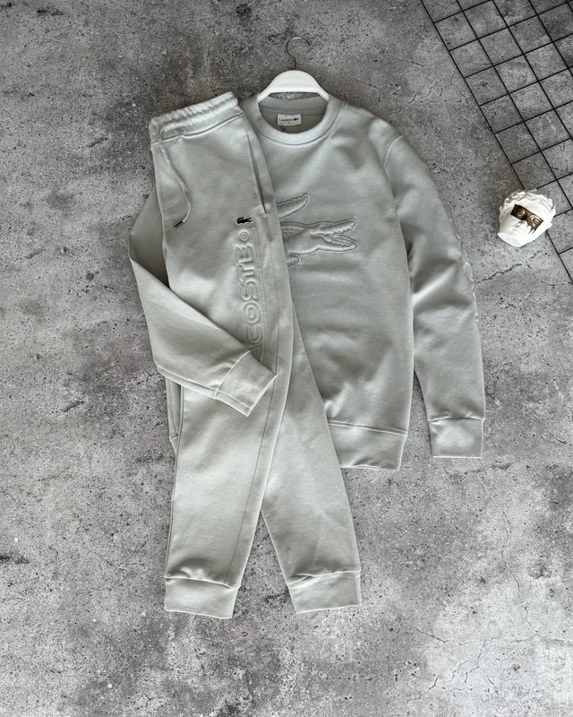 Костюм Lacoste — головне фото товару