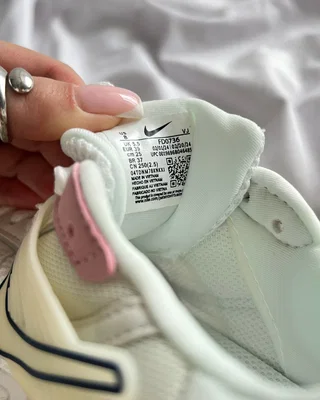 Nike V2K pink/white — головне фото товару
