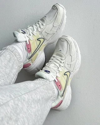Nike V2K pink/white — головне фото товару