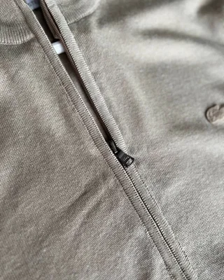 Светр Lacoste — головне фото товару