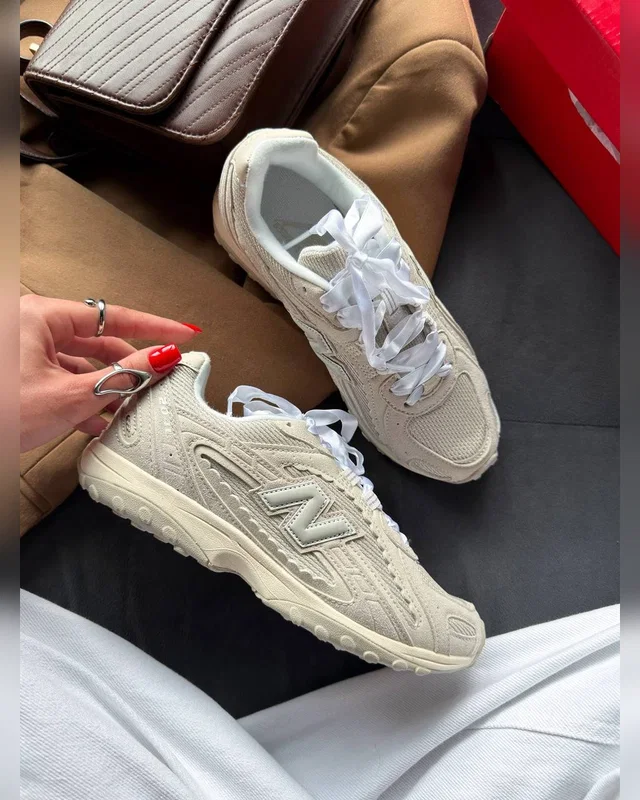 New Balance 204L Timberwolf Linen — головне фото товару