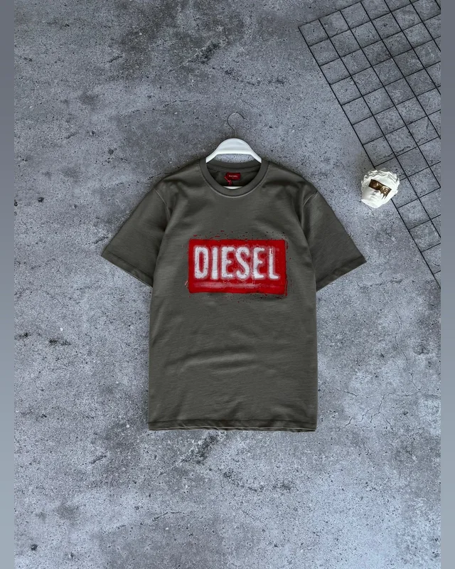 Футболка Diesel — головне фото товару