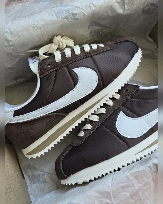 Nike Cortez • Brown • — головне фото товару