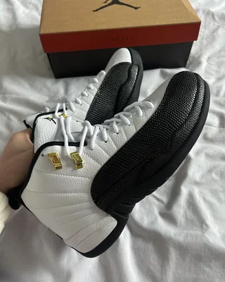 Nike Air Jordan 12 'Taxi' CT8013-117 — головне фото товару