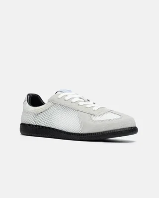Maison Margiela Mesh White — головне фото товару