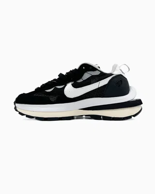 Nike VaporWaffle x Sacai Black White — головне фото товару