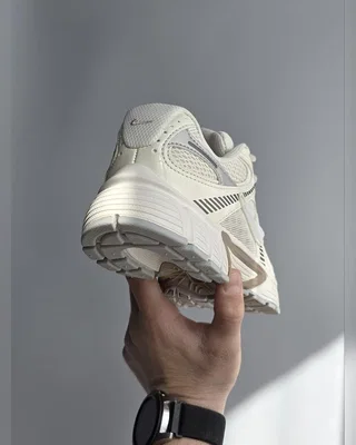 Nike V5 RNR • Cream Beige • — головне фото товару
