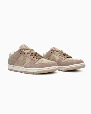 Nike SB Dunk Low Light Brown Suede — головне фото товару
