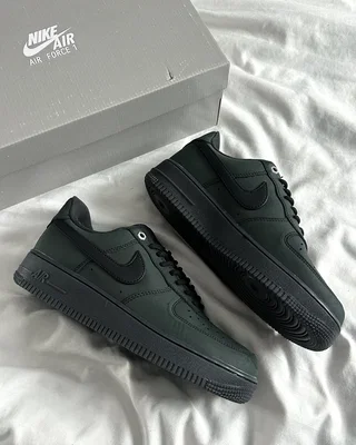 Nike Air Force 1 'Black Nubuck' CJ9179-001 — головне фото товару