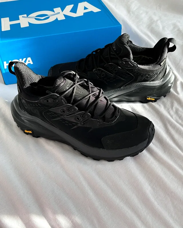 HOKA ONE Kaha 2 Low GoreTex 'Black' 1123191-BBLC — головне фото товару