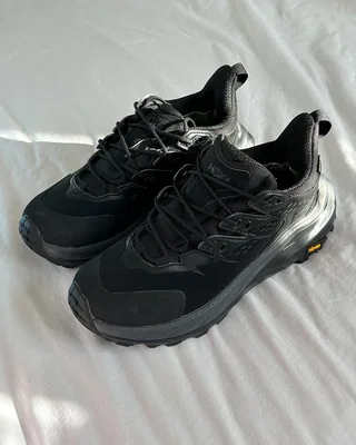 HOKA ONE Kaha 2 Low GoreTex 'Black' 1123191-BBLC — головне фото товару