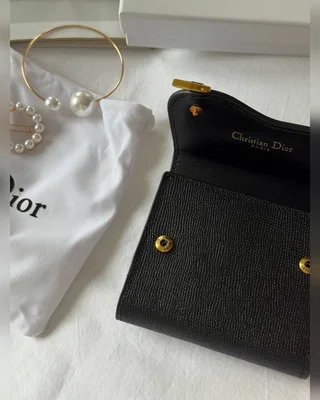 Dior Christian Dior Saddle Lotus Wallet Black Gold — головне фото товару