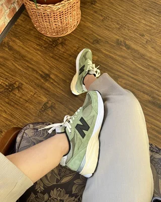 New Balance 990 Black Green — головне фото товару
