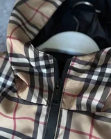 Куртка Burberry — головне фото товару