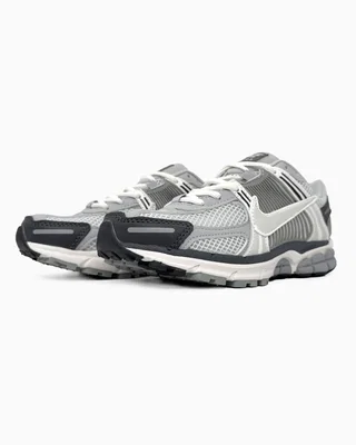 Nike Zoom Vomero 5 Grey — головне фото товару