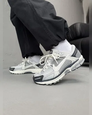 Nike Zoom Vomero 5 Grey — головне фото товару