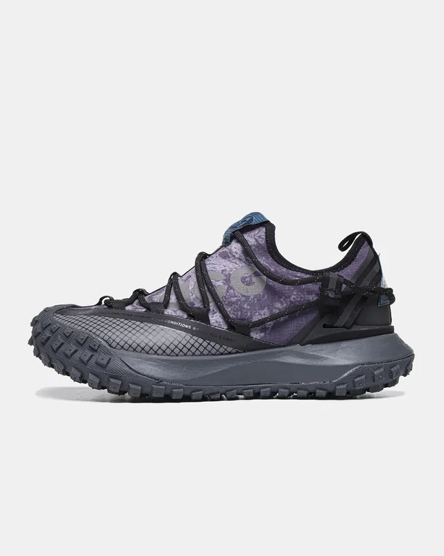 Nike ACG Mountain Fly Low 'Black Green Abyss' DC9660-001 — головне фото товару