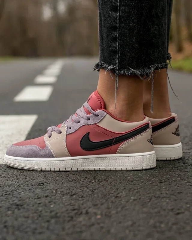 Nike Air Jordan Retro 1 Low “Canyon Rust” — головне фото товару