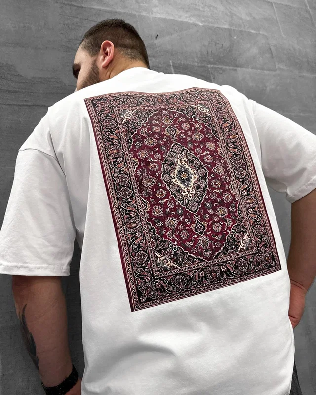 Sane Футболка біла (carpet2) — головне фото товару