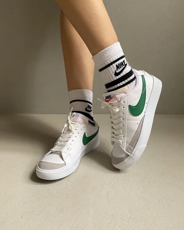Nike Blazer Low 77 Green — головне фото товару