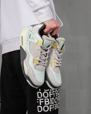 Nike 4 Retro SE Craft Photon Dust — головне фото товару