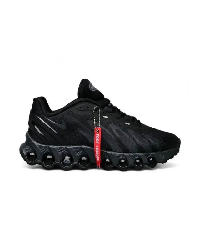 Nike Air Max DN8 • Black • — головне фото товару