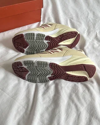 New Balance x Loro Piana 990 v6 'Raw Cashew' U990LP6 — головне фото товару