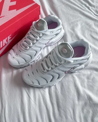 Nike Air Max Plus 'Summit White Pink Rise' HF0107-100 — головне фото товару