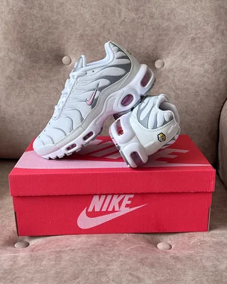 Nike Air Max Plus 'Summit White Pink Rise' HF0107-100 — головне фото товару