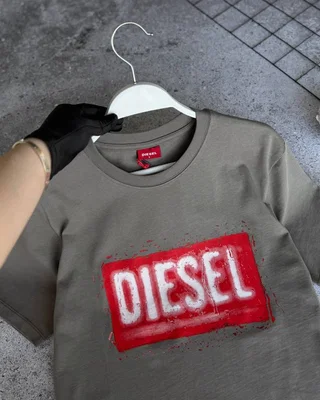 Футболка Diesel — головне фото товару