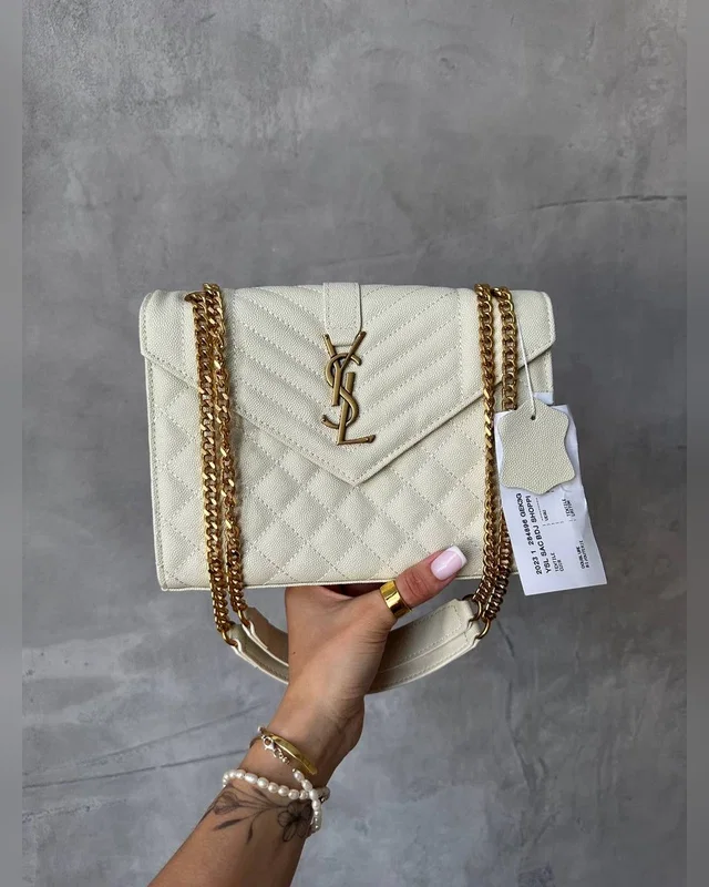 Saint Laurent Leather Envelope Chain Bag Milk — головне фото товару
