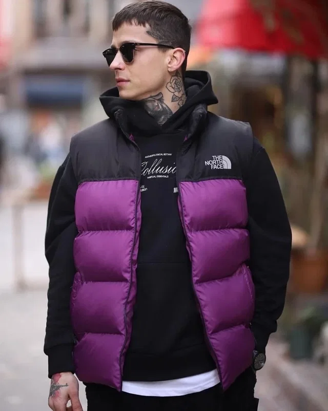 The North Face Жилетка TNF фиолетовая — головне фото товару