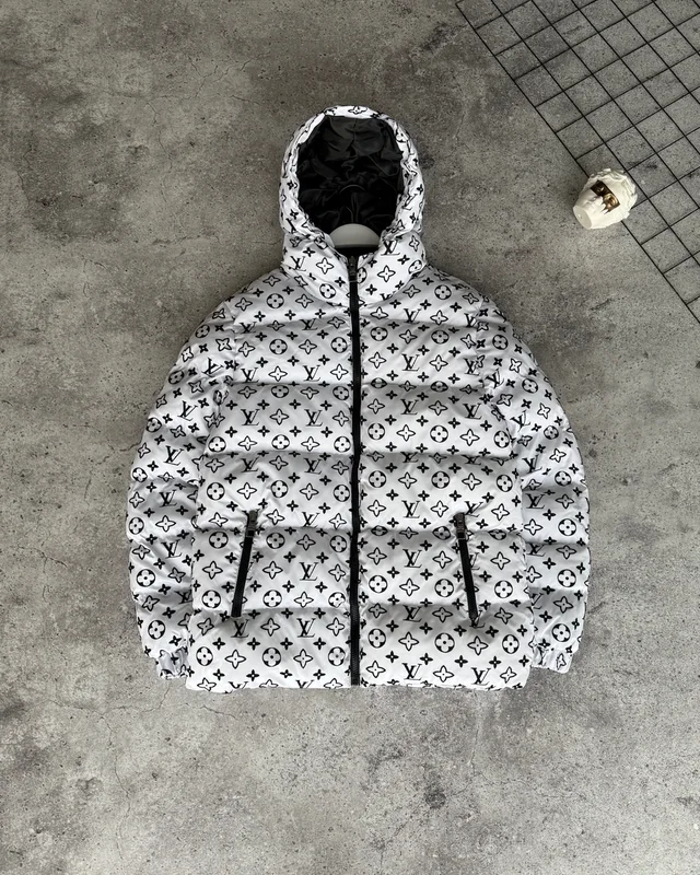 Куртка Louis Vuitton — головне фото товару