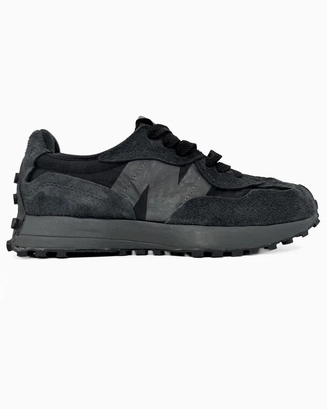 New Balance 327 Triple Black — головне фото товару