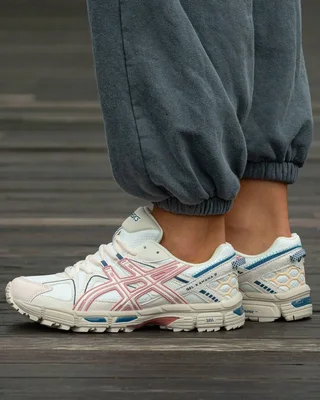Asics Kahana 8 White Blue Pink — головне фото товару