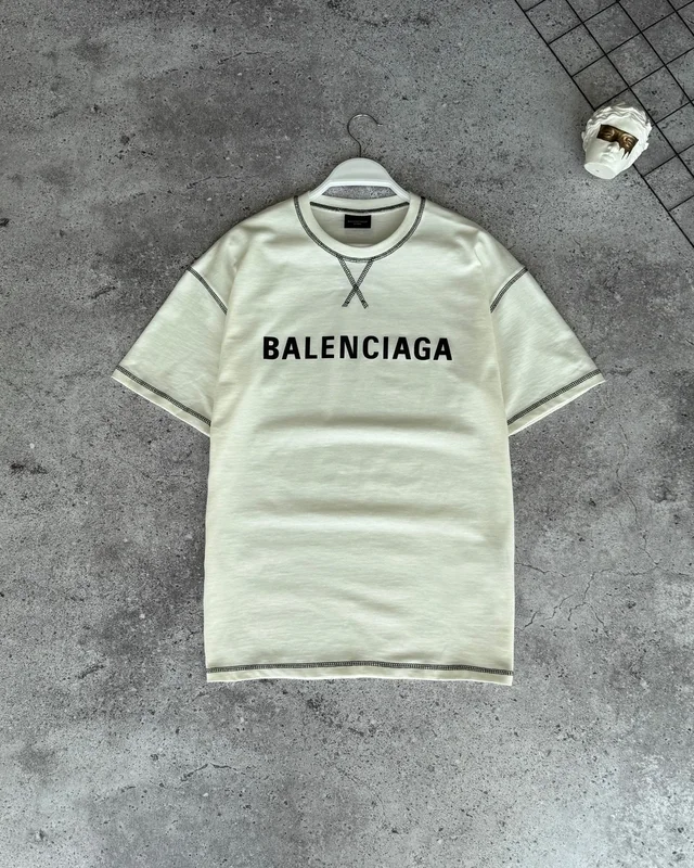 Футболка Balenciaga — головне фото товару
