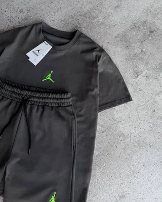 Nike — головне фото товару