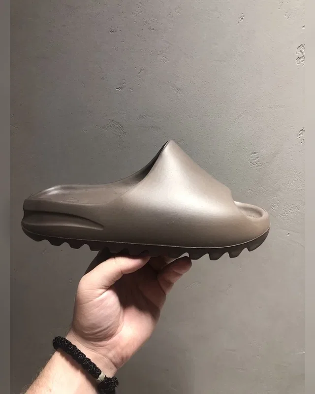Adidas Yeezy Slide Sloot — головне фото товару