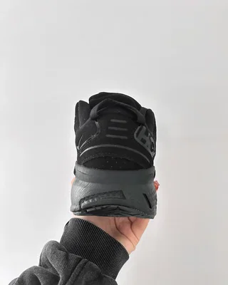 HOKA ONE Clifton L Suede 'Triple Black' 1122571-BBLC — головне фото товару
