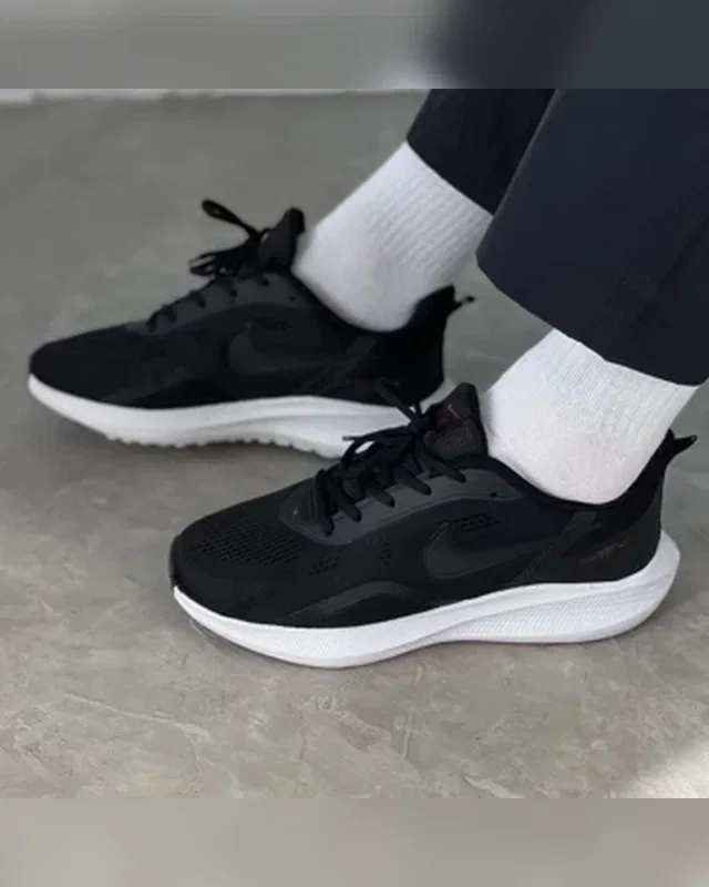 Nike Winflo Black — головне фото товару