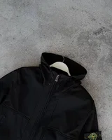 Куртка Stone Island — головне фото товару