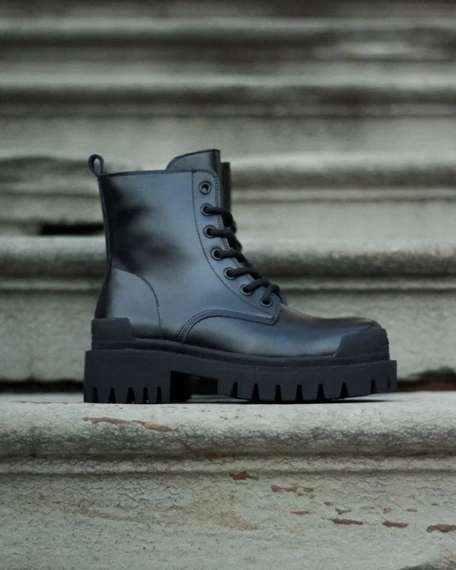 Balenciaga Strike Black(Premium) — головне фото товару