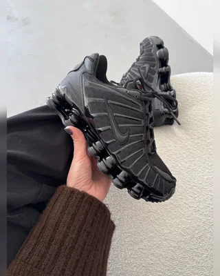 Nike Shox TL Triple Black — головне фото товару