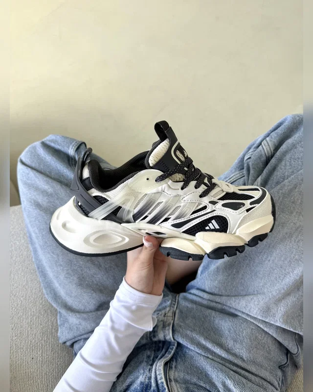 Adidas Vento dark blue beige — головне фото товару