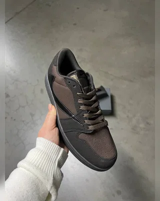 Nike TRAVIS SCOTT X JORDAN 1 RETRO LOW OG SP BROWN — головне фото товару