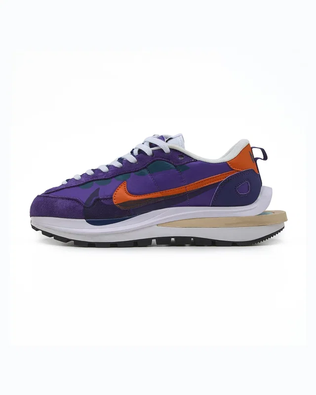Nike x Sacai VaporWaffle Purple — головне фото товару