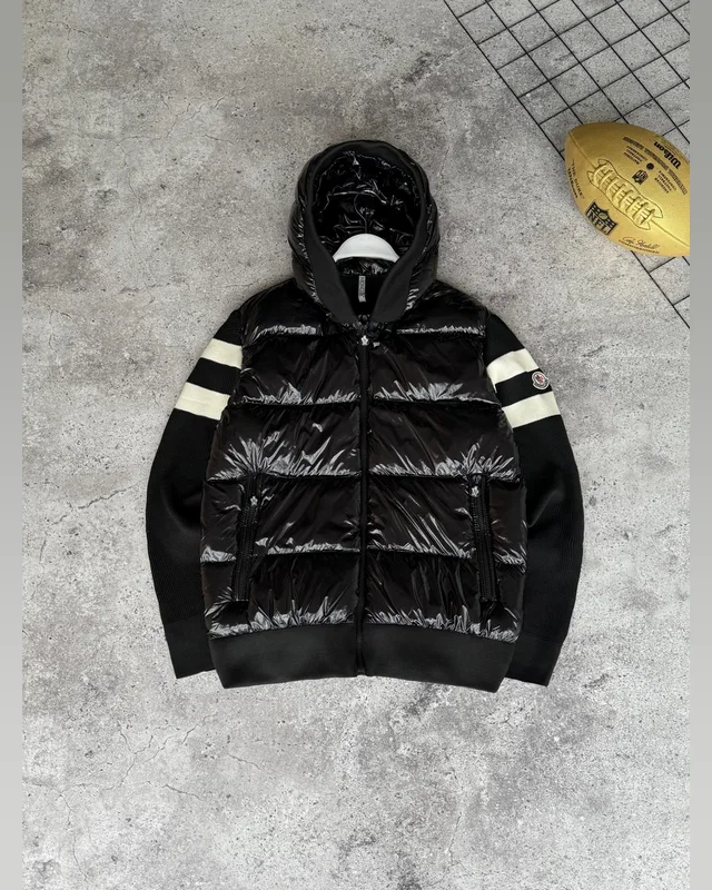 Куртка Moncler — головне фото товару